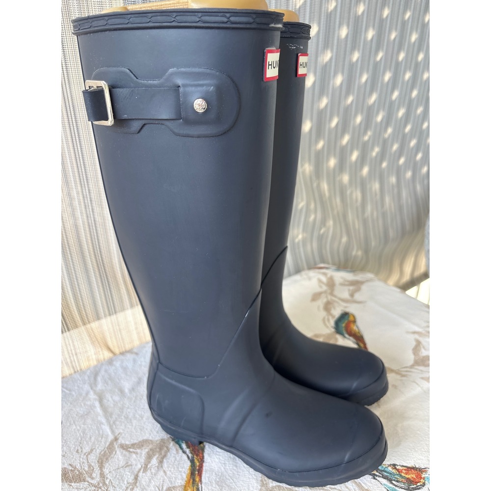 Hunter Original Tall Matte Navy Blue Rain Boots Womens Size 7 WFT1000RMA